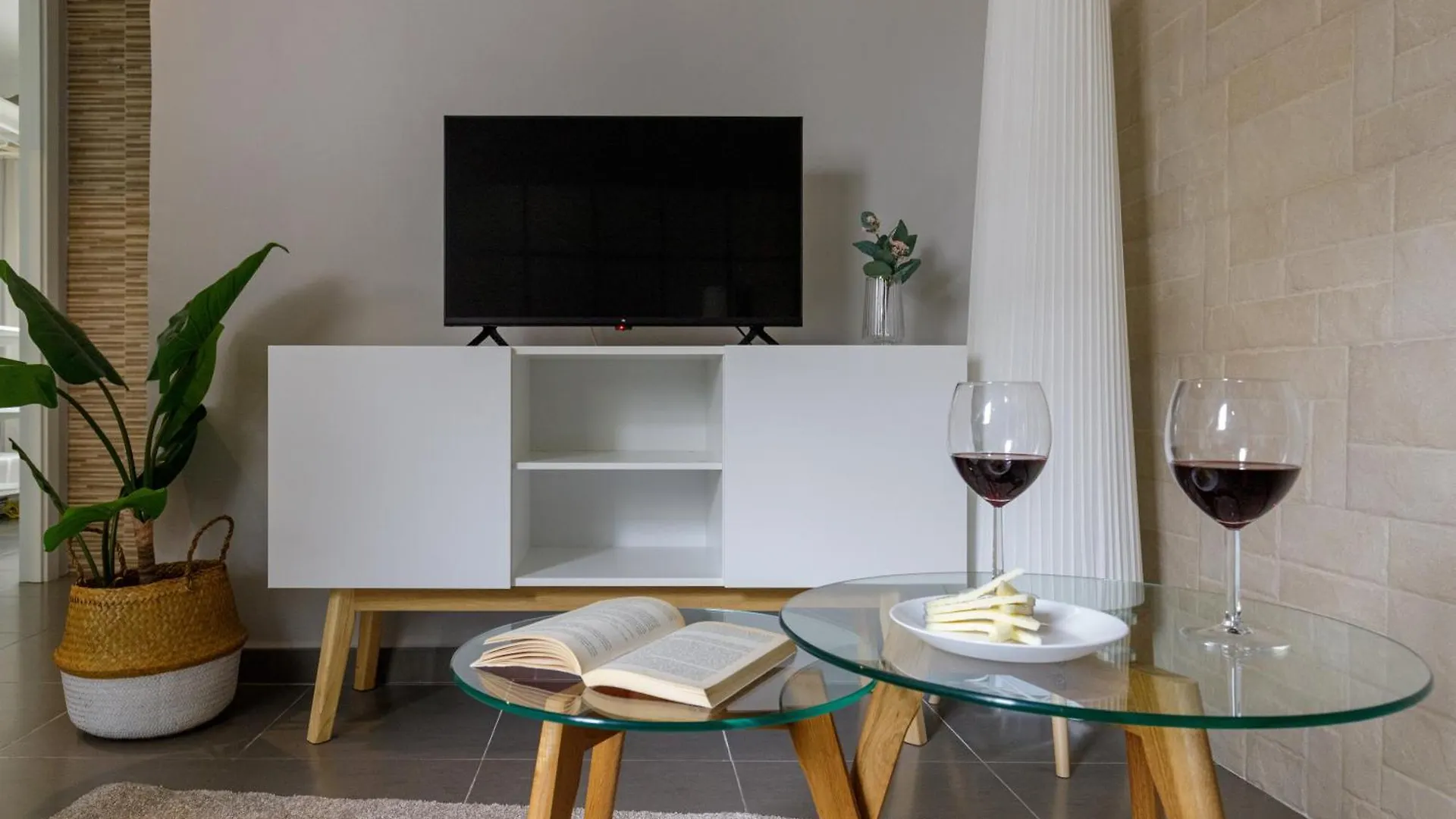 Malaga Dream Apartment 0*,